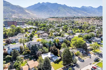 6557 S 2600 E, Cottonwood Heights, UT 84121 - Photo 41