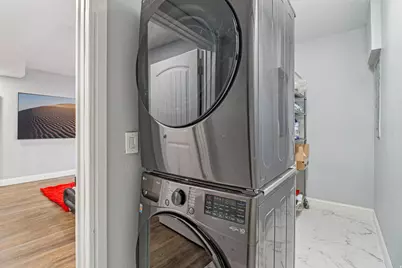 9239 S Brighton View Dr, Sandy, UT 84070 - Photo 43