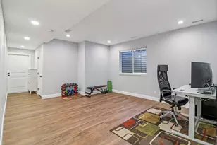 9239 S Brighton View Dr, Sandy, UT 84070 - Photo 41