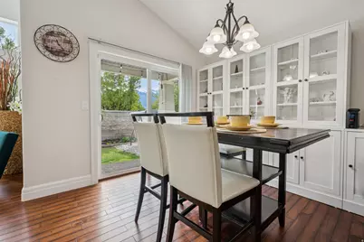 9239 S Brighton View Dr, Sandy, UT 84070 - Photo 17