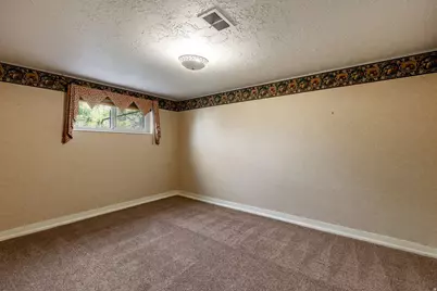 3612 E Aurora Cir S, Salt Lake City, UT 84124 - Photo 35