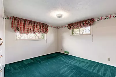 3612 E Aurora Cir S, Salt Lake City, UT 84124 - Photo 37