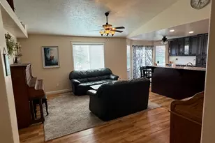 1428 S 730 W, Payson, UT 84651 - Photo 3