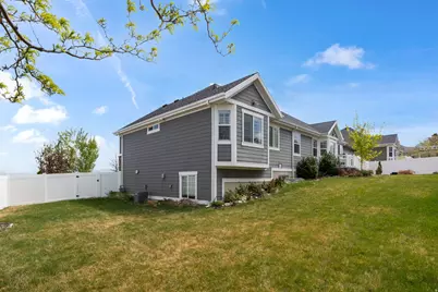 4028 S Young Dr, West Valley, UT 84128 - Photo 39