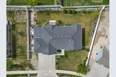 4028 S Young Dr, West Valley, UT 84128 - Photo 43