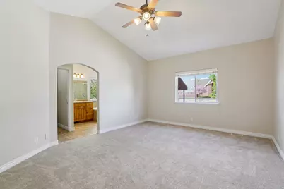 699 E Carlquist Dr S, Draper, UT 84020 - Photo 17