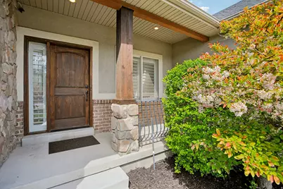 699 E Carlquist Dr S, Draper, UT 84020 - Photo 5