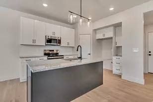 2535 W Santa Fe, Mapleton, UT 84664 - Photo 11