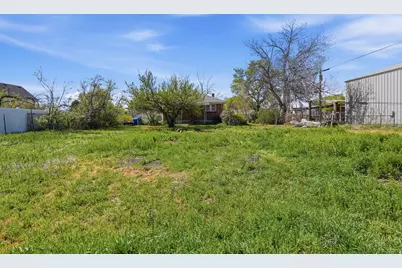 361 S 300 W, Lehi, UT 84043 - Photo 25