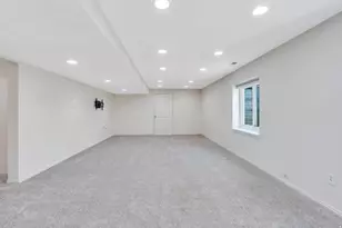 9842 S 3265 W, South Jordan, UT 84095 - Photo 43