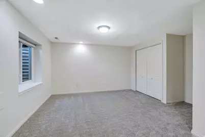 9842 S 3265 W, South Jordan, UT 84095 - Photo 39
