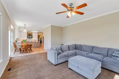 9842 S 3265 W, South Jordan, UT 84095 - Photo 27