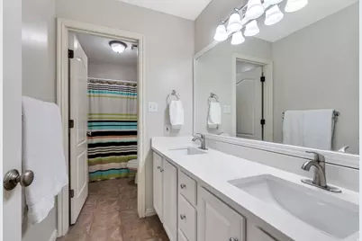 9842 S 3265 W, South Jordan, UT 84095 - Photo 37
