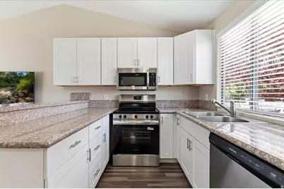 6085 S Park  Wood Dr W, Kearns, UT 84118 - Photo 3