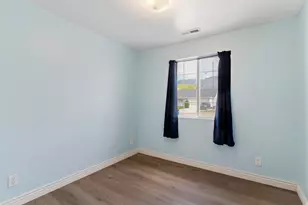 448 Christine Way, Kaysville, UT 84037 - Photo 15