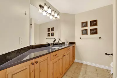 7218 S Viansa Ct, Midvale, UT 84047 - Photo 19