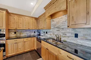 7218 S Viansa Ct, Midvale, UT 84047 - Photo 7