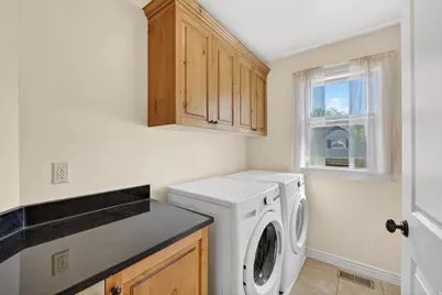 7218 S Viansa Ct, Midvale, UT 84047 - Photo 21