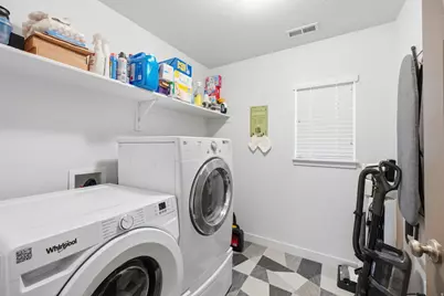 86 E Rose Way, Vineyard, UT 84059 - Photo 25