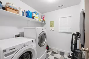 86 E Rose Way, Vineyard, UT 84059 - Photo 25