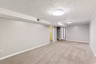 1240 Douglas St E, Ogden, UT 84404 - Photo 21