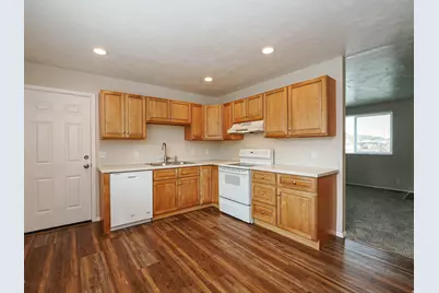 3871 W 2925 S, West Valley, UT 84120 - Photo 11