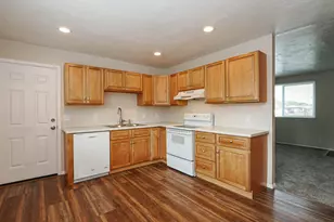 3871 W 2925 S, West Valley, UT 84120 - Photo 11