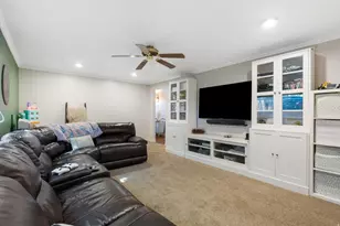 8961 S Galilee Way, West Jordan, UT 84088 - Photo 15