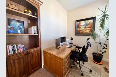 156 E Steed Ct, Farmington, UT 84025 - Photo 3