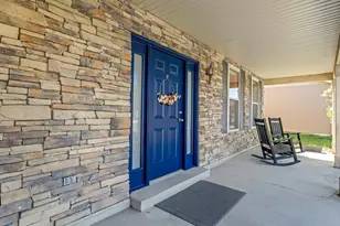 257 S 2035 W, Lehi, UT 84043 - Photo 3