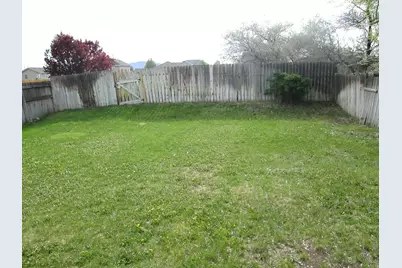 116 N 500 W, Clearfield, UT 84015 - Photo 3