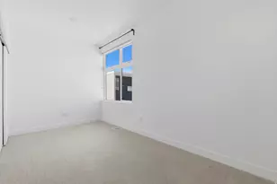 877 S 200 W, Salt Lake City, UT 84101 - Photo 27