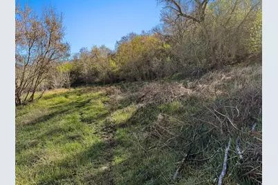 1522 N 2200 E, Layton, UT 84040 - Photo 9