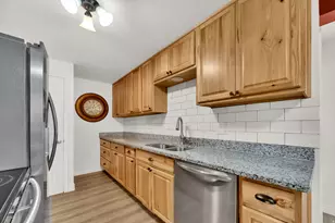 535 S 300 E, Pleasant Grove, UT 84062 - Photo 9