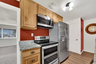 535 S 300 E, Pleasant Grove, UT 84062 - Photo 9