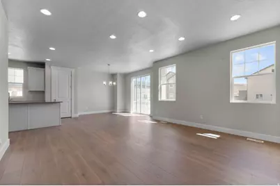 6766 N Desert Crk, Eagle Mountain, UT 84005 - Photo 9
