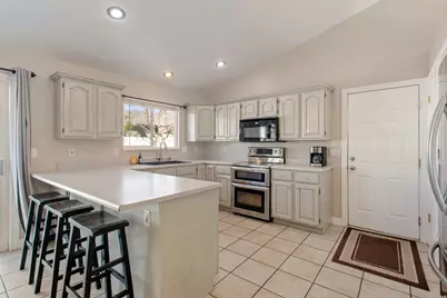 3839 N Adams St, Eagle Mountain, UT 84013 - Photo 5