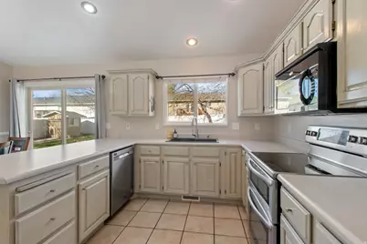 3839 N Adams St, Eagle Mountain, UT 84013 - Photo 7