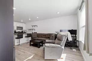 3898 S Silver Bank Dr, Magna, UT 84044 - Photo 5