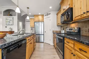 1183 E Foothill Dr S, Santaquin, UT 84655 - Photo 9