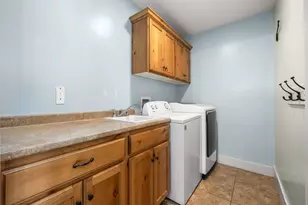 1183 E Foothill Dr S, Santaquin, UT 84655 - Photo 15