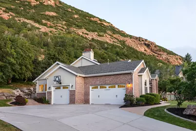 11939 S Hidden Canyon Ln S #16, Sandy, UT 84092 - Photo 47
