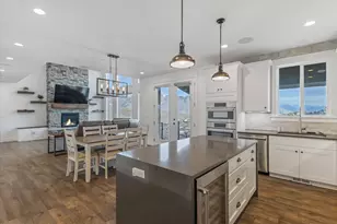 2208 E Snow Blossom Way, Draper, UT 84020 - Photo 17