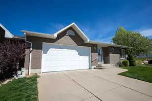 1068 E 5675 S, South Ogden, UT 84405 - Photo 3