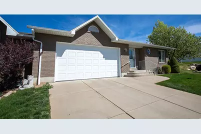 1068 E 5675 S, South Ogden, UT 84405 - Photo 1