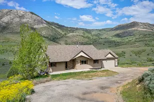 2013 N River View Cir, Huntsville, UT 84317 - Photo 49