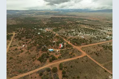 39775 W 6820 S, Fruitland, UT 84027 - Photo 27