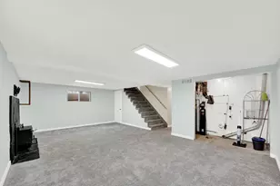 865 S 1650 E, Clearfield, UT 84015 - Photo 15