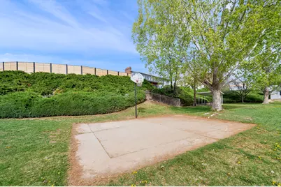 865 S 1650 E #A, Clearfield, UT 84015 - Photo 19