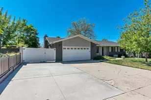 7152 S 2740 E, Cottonwood Heights, UT 84121 - Photo 23